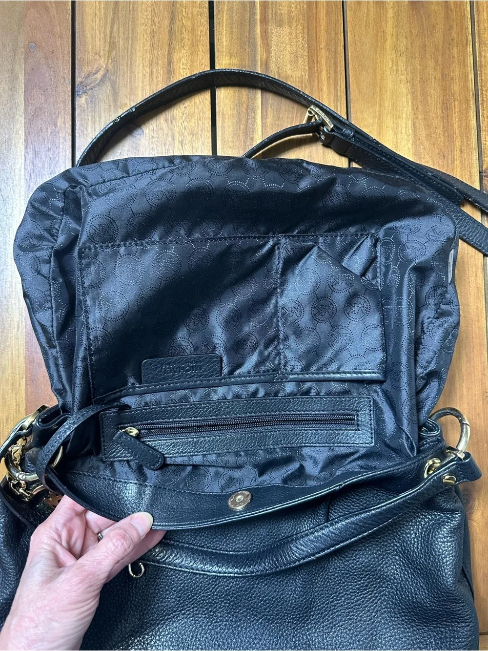 Michael Kors beautiful genuine